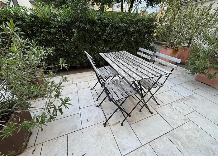 Anabella アパート